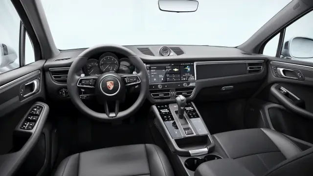 2026 Porsche Macan - Image 30 of 30