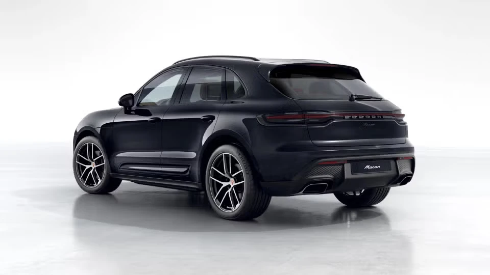 2026 Porsche Macan - Image 19 of 30