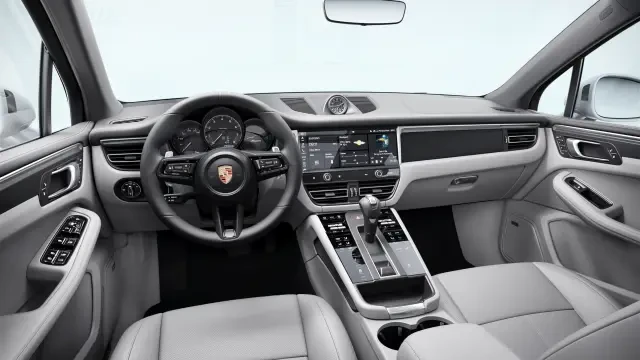 2026 Porsche Macan - Image 30 of 30