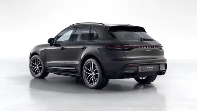 2026 Porsche Macan - Image 18 of 30
