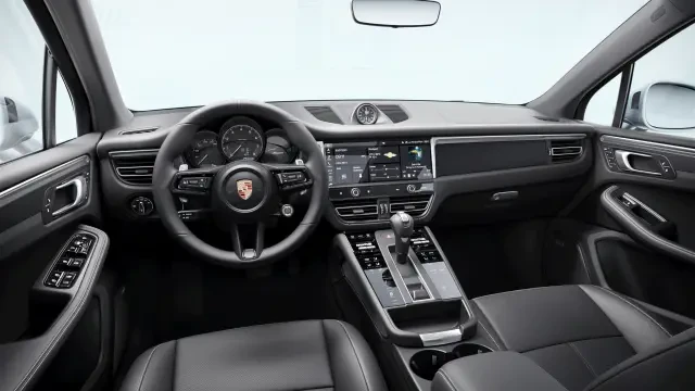 2026 Porsche Macan - Image 30 of 30
