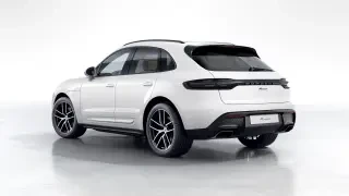 2026 Porsche Macan - Image 21 of 30