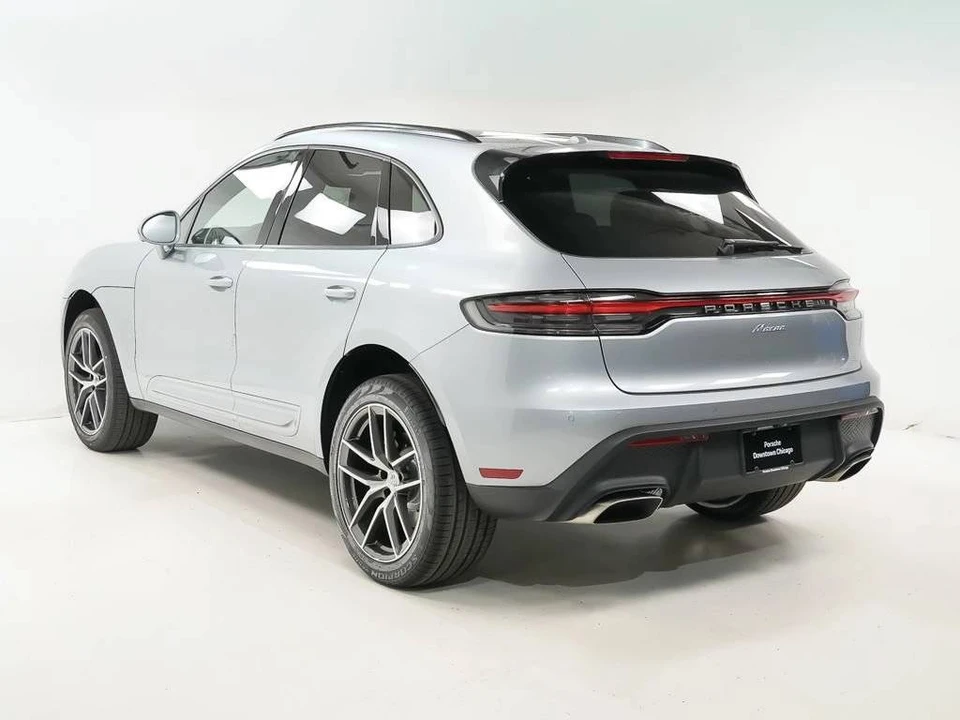 2026 Porsche Macan Electric - Image 3 of 4