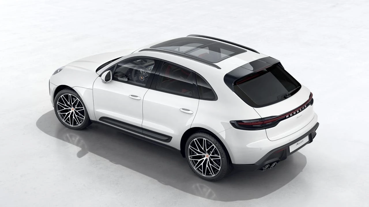 2026 Porsche Macan Electric - Image 4 of 10