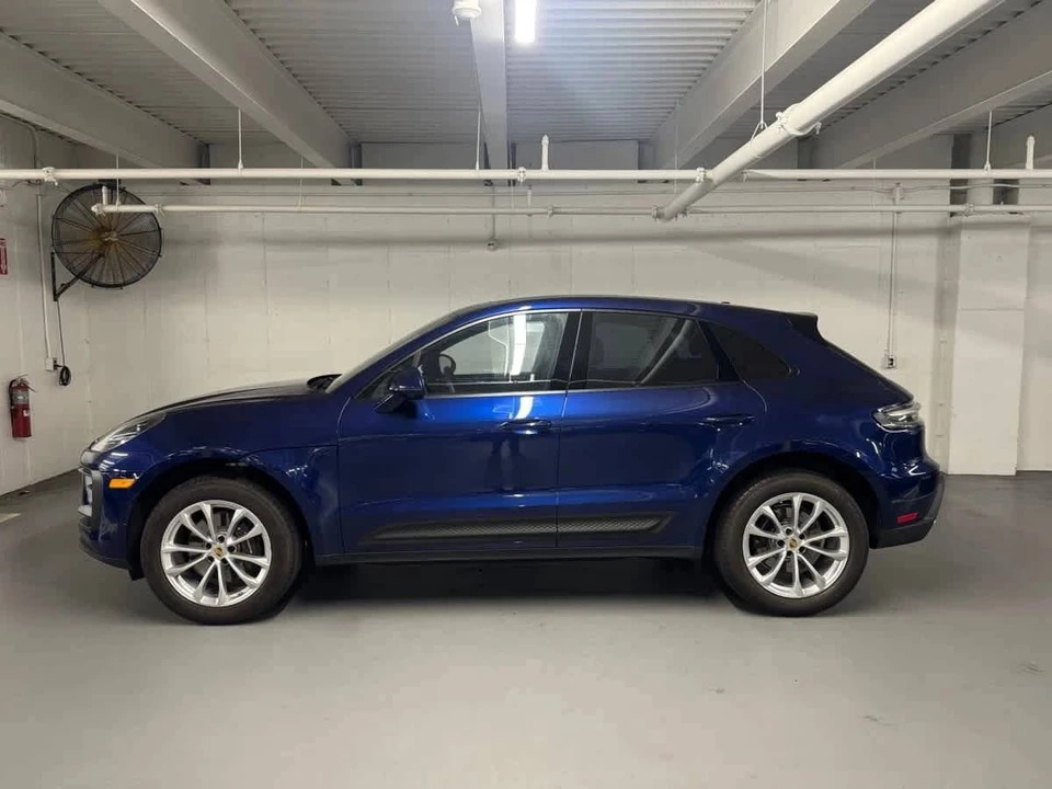 2026 Porsche Macan Electric - Image 2 of 5