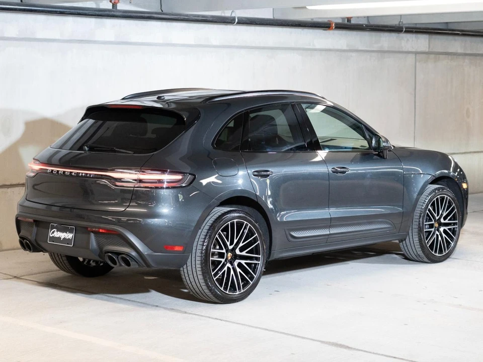 2026 Porsche Macan Electric - Image 10 of 30