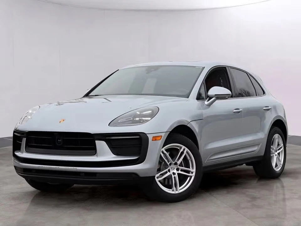 2026 Porsche Macan - Image 4 of 21