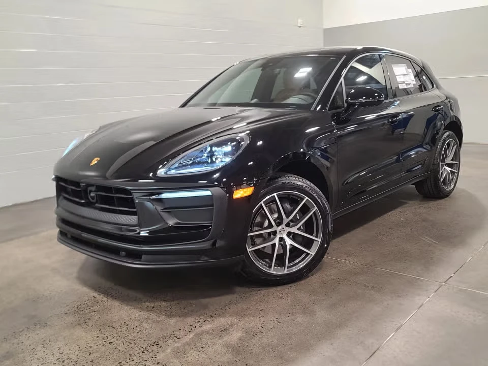 2026 Porsche Macan - Image 3 of 21