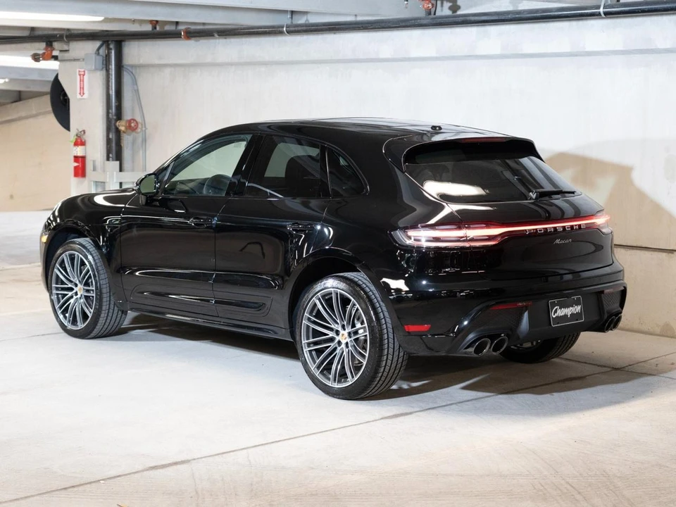 2026 Porsche Macan Electric - Image 3 of 27