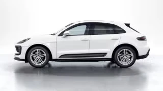 2026 Porsche Macan - Image 9 of 31