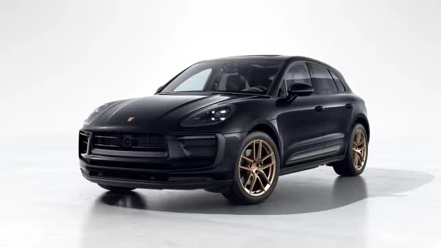 2026 Porsche Macan - Image 2 of 31
