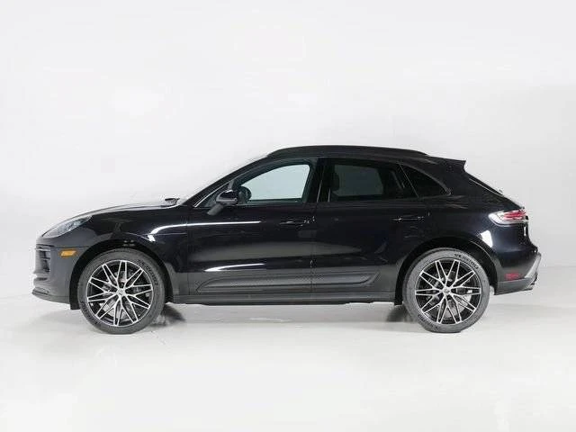 2026 Porsche Macan Electric - Image 2 of 5