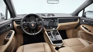 2026 Porsche Macan - Image 29 of 31