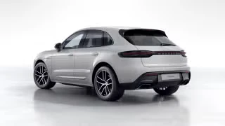 2026 Porsche Macan - Image 17 of 31