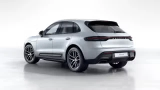 2026 Porsche Macan - Image 17 of 31