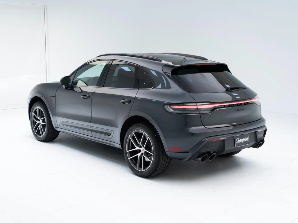 2026 Porsche Macan Electric - Image 3 of 31