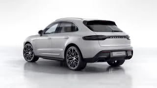 2026 Porsche Macan - Image 17 of 31