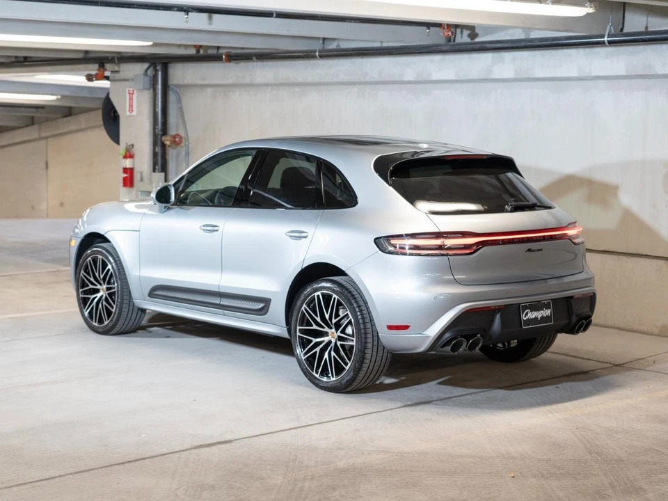 2026 Porsche Macan Electric - Image 3 of 28