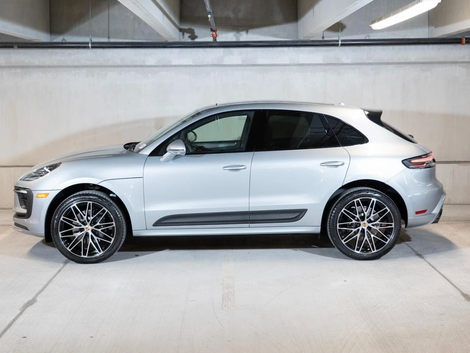 2026 Porsche Macan Electric - Image 2 of 28