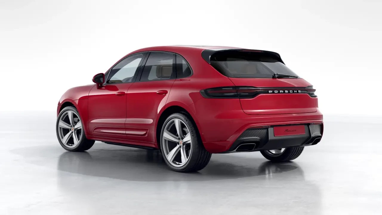 2026 Porsche Macan - Image 24 of 30