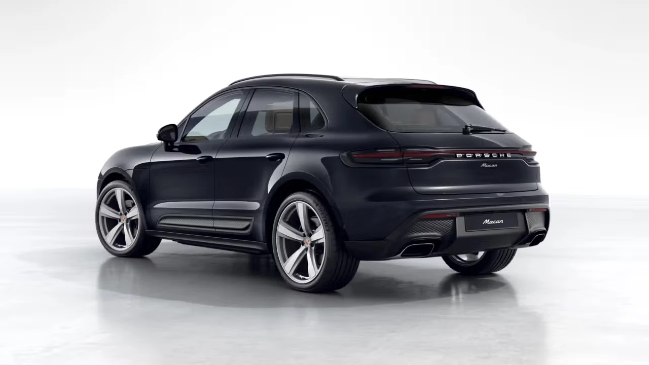2026 Porsche Macan - Image 20 of 30