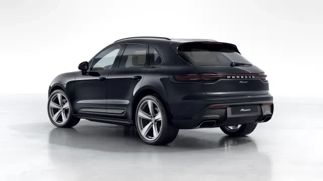 2026 Porsche Macan - Image 22 of 30