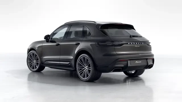 2026 Porsche Macan - Image 22 of 30