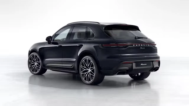 2026 Porsche Macan - Image 18 of 30