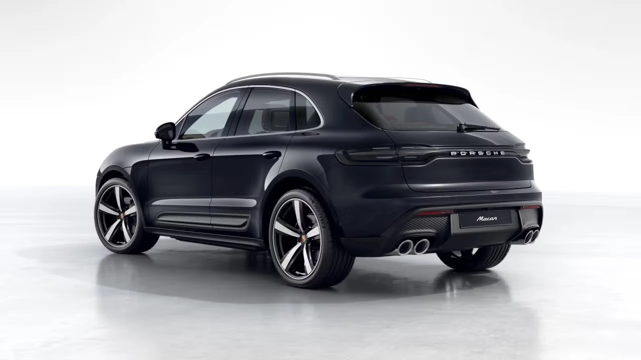 2026 Porsche Macan - Image 20 of 30