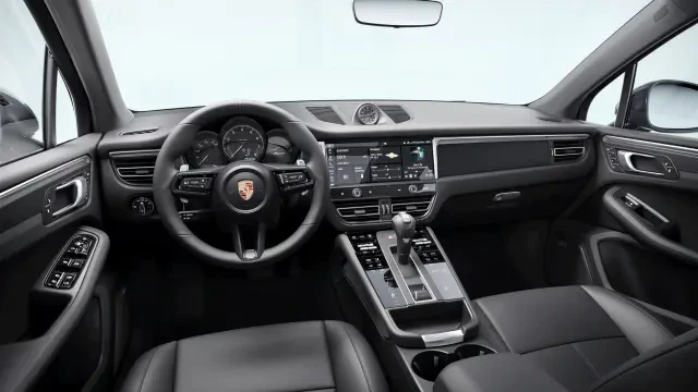 2026 Porsche Macan - Image 30 of 30