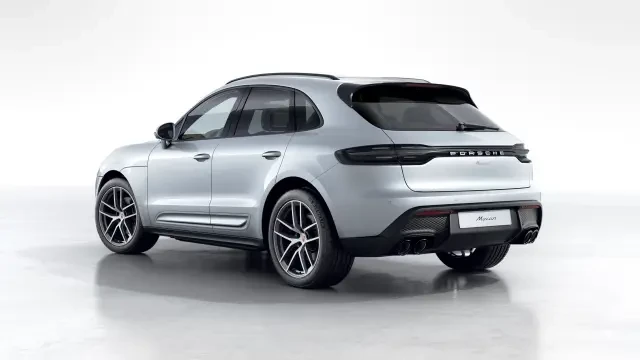 2026 Porsche Macan - Image 22 of 30