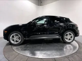 2026 Porsche Macan Electric - Image 13 of 31