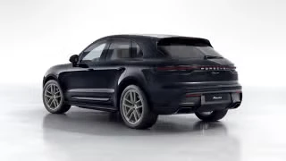2026 Porsche Macan - Image 17 of 30