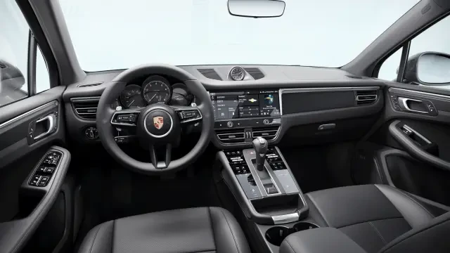 2026 Porsche Macan - Image 30 of 30