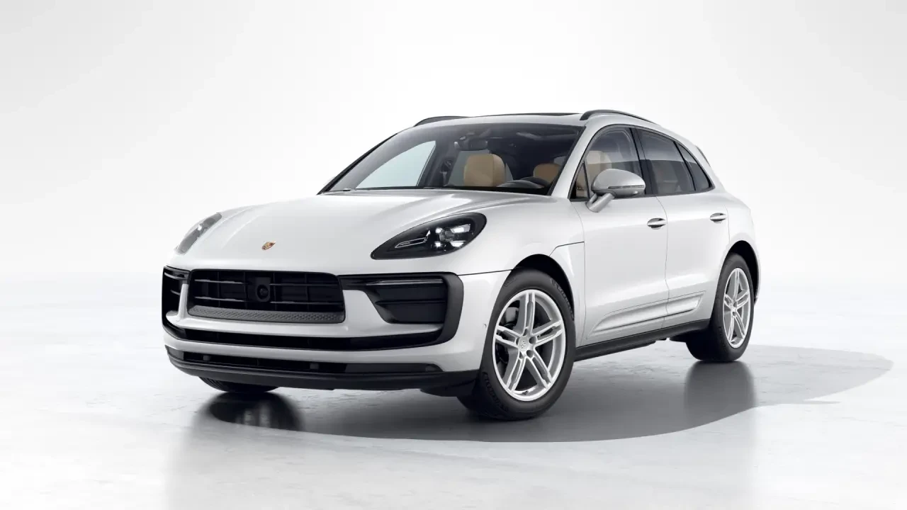2026 Porsche Macan - Image 8 of 30