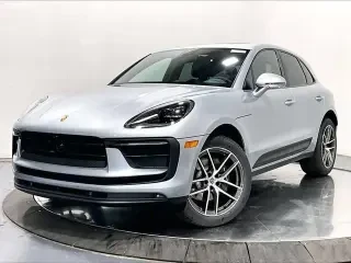 2026 Porsche Macan Electric - Image 5 of 31