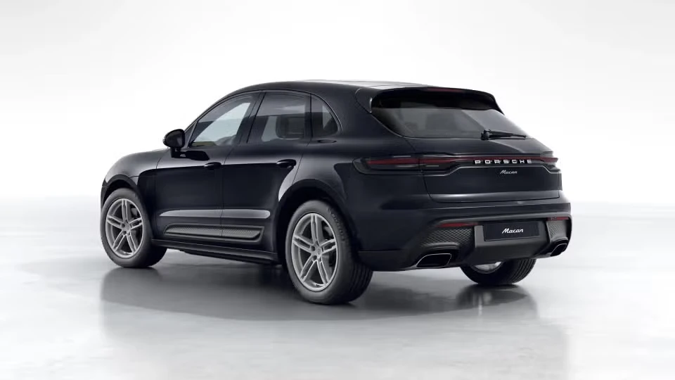 2026 Porsche Macan - Image 19 of 31