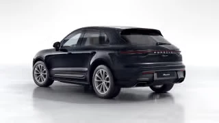 2026 Porsche Macan - Image 17 of 30