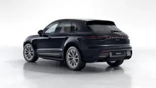 2026 Porsche Macan - Image 21 of 30