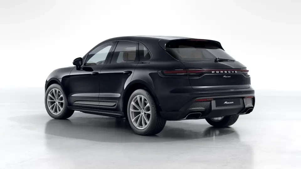 2026 Porsche Macan - Image 23 of 30