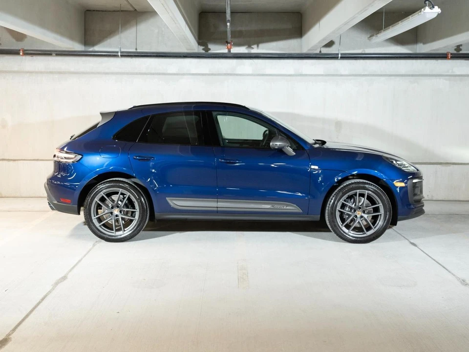 2026 Porsche Macan Electric - Image 8 of 28
