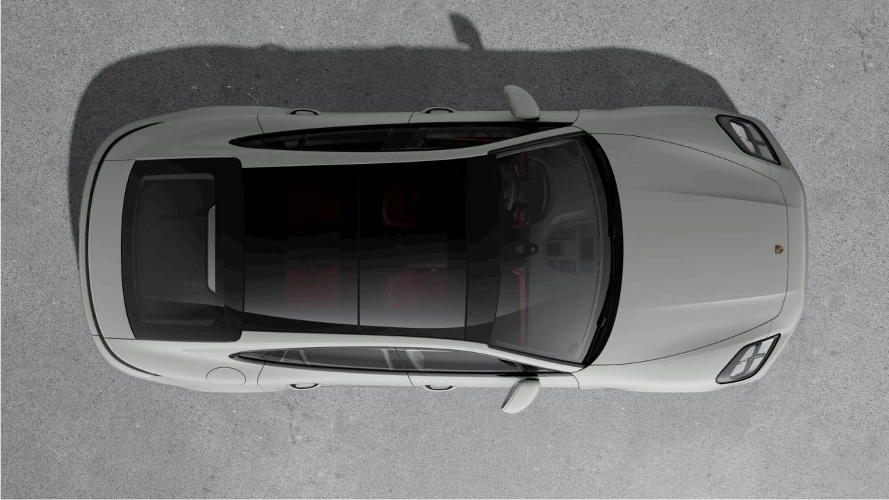 2026 Porsche 976 Panamera - Image 4 of 10