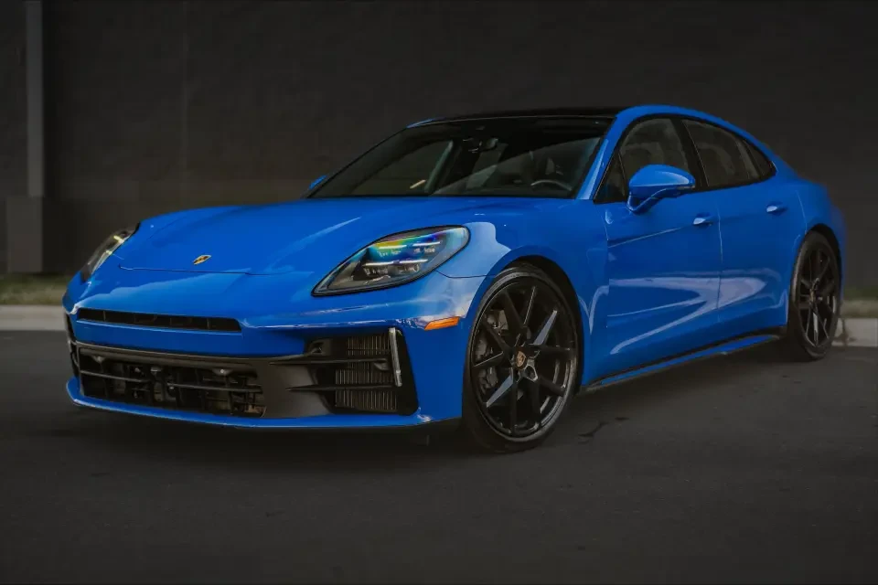 2026 Porsche 976 Panamera - Image 9 of 11