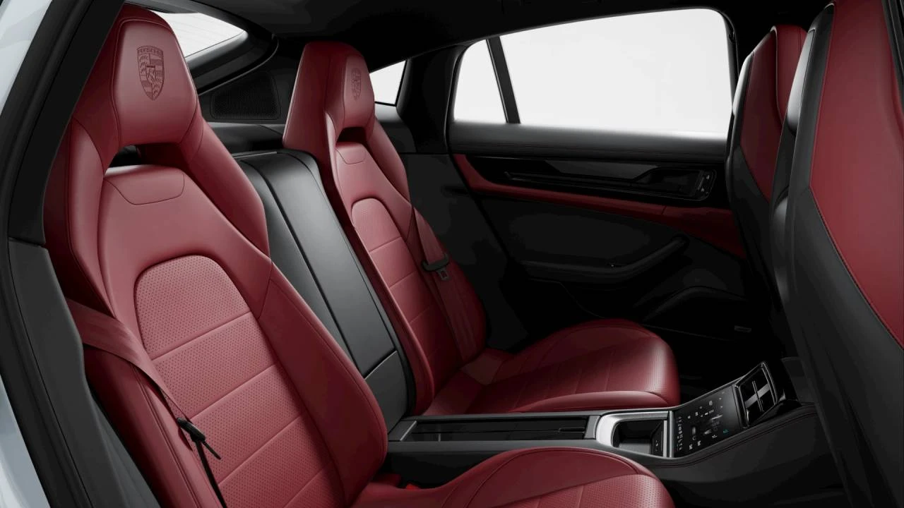 2026 Porsche 976 Panamera - Image 10 of 10