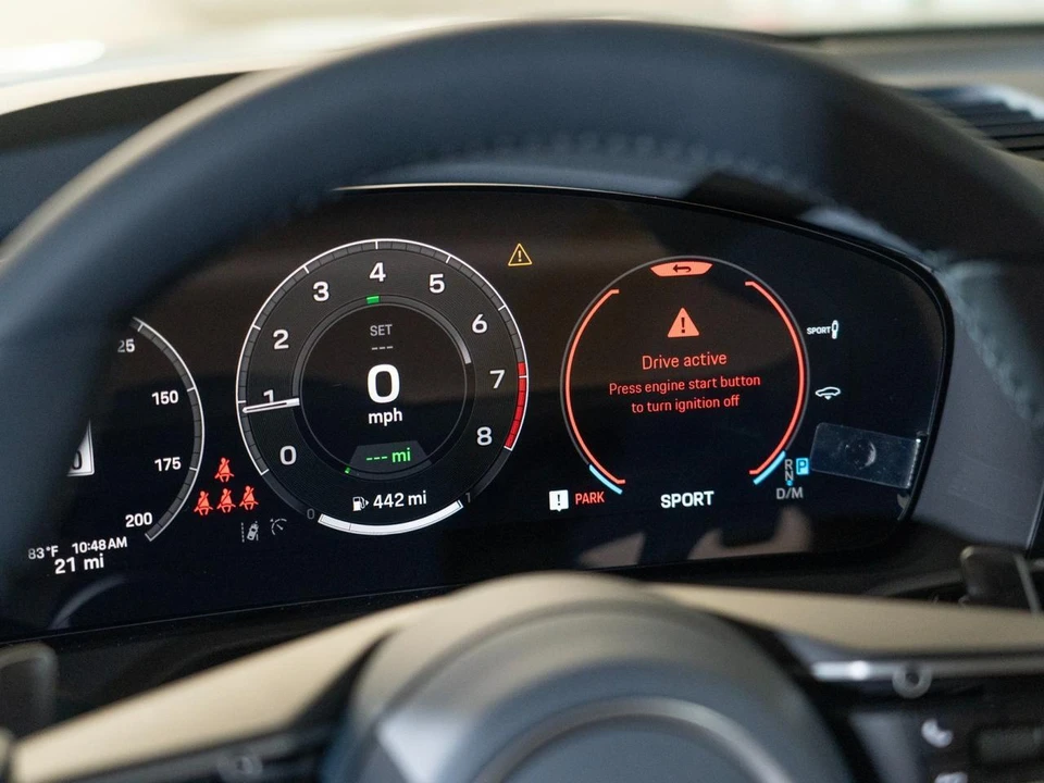 2026 Porsche 976 Panamera - Image 21 of 30