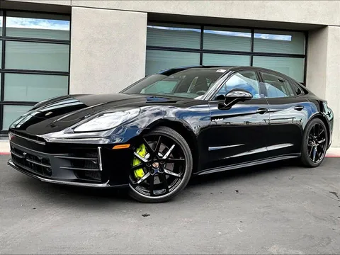 2026 Porsche Panamera 4 E-Hybrid