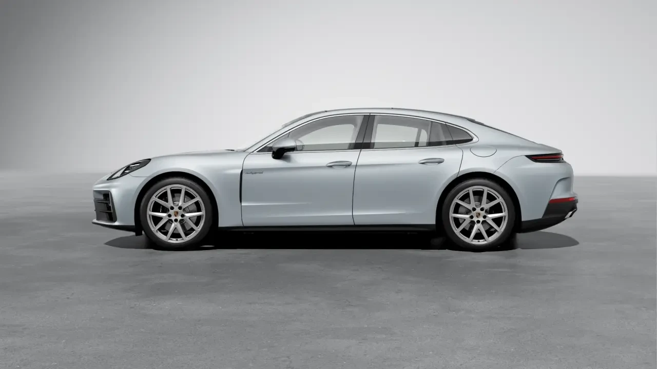 2026 Porsche 976 Panamera - Image 16 of 31