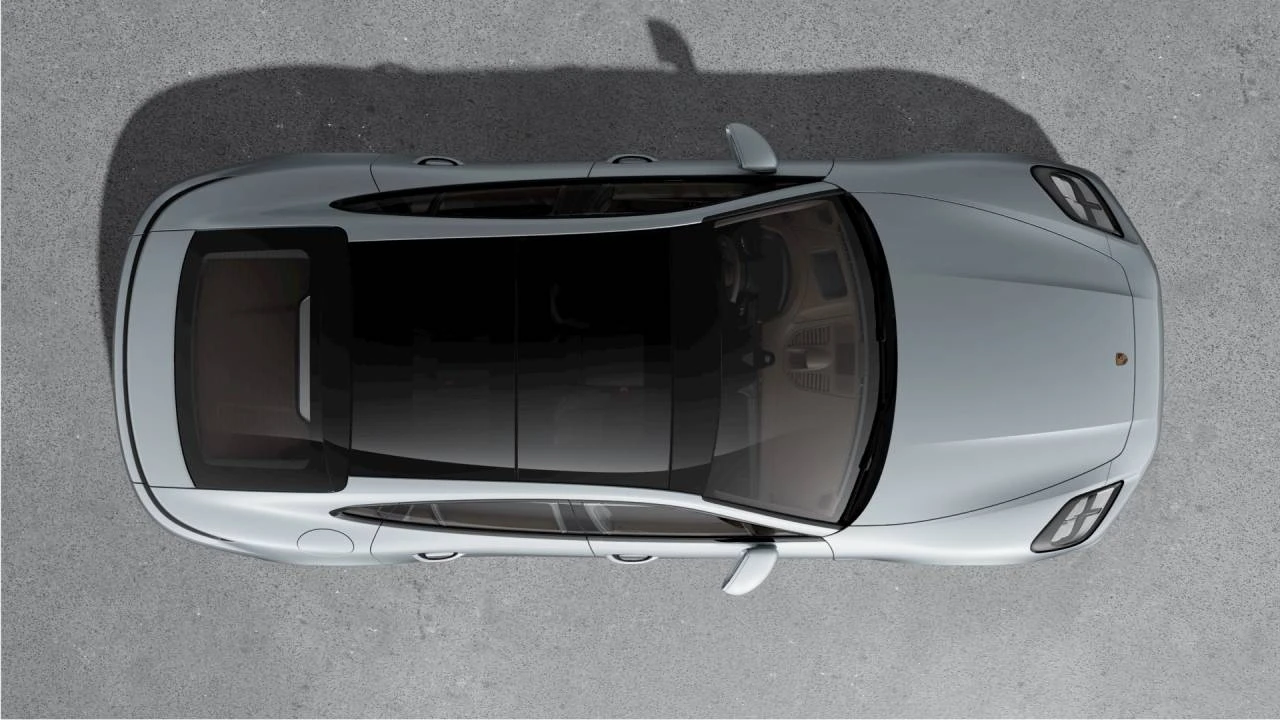 2026 Porsche 976 Panamera - Image 4 of 10