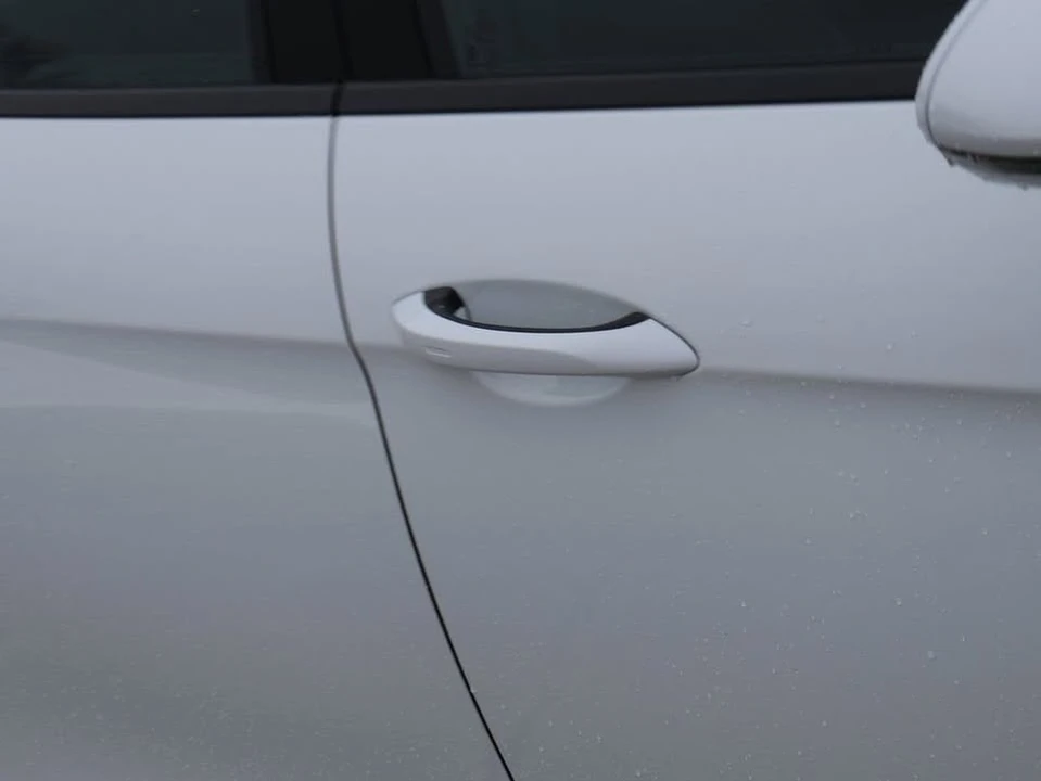 2026 Porsche 976 Panamera - Image 16 of 20