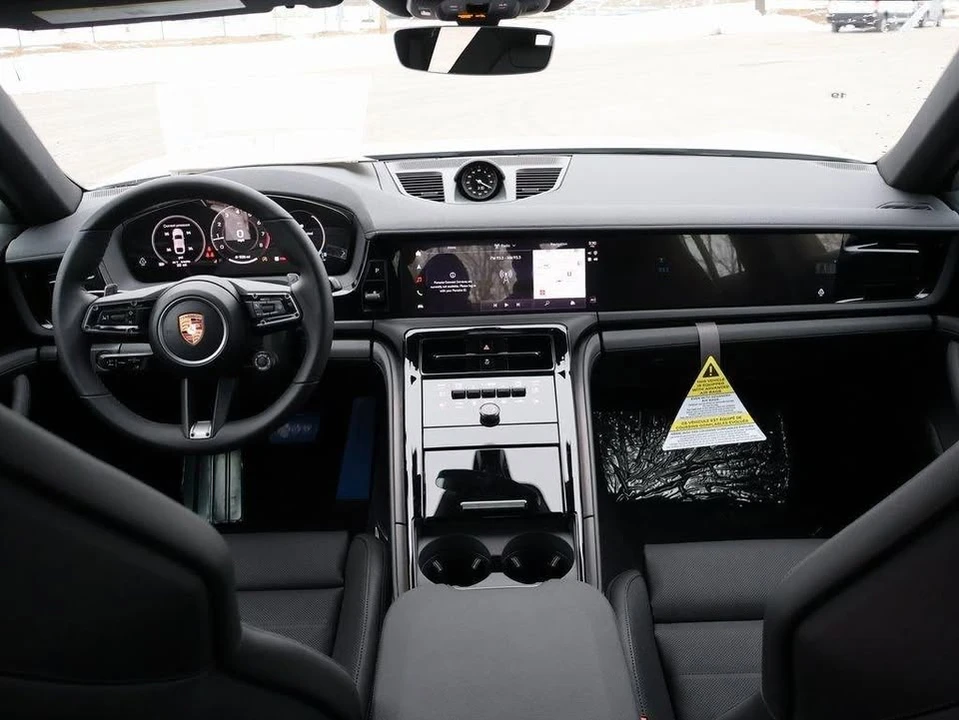 2026 Porsche 976 Panamera - Image 19 of 20